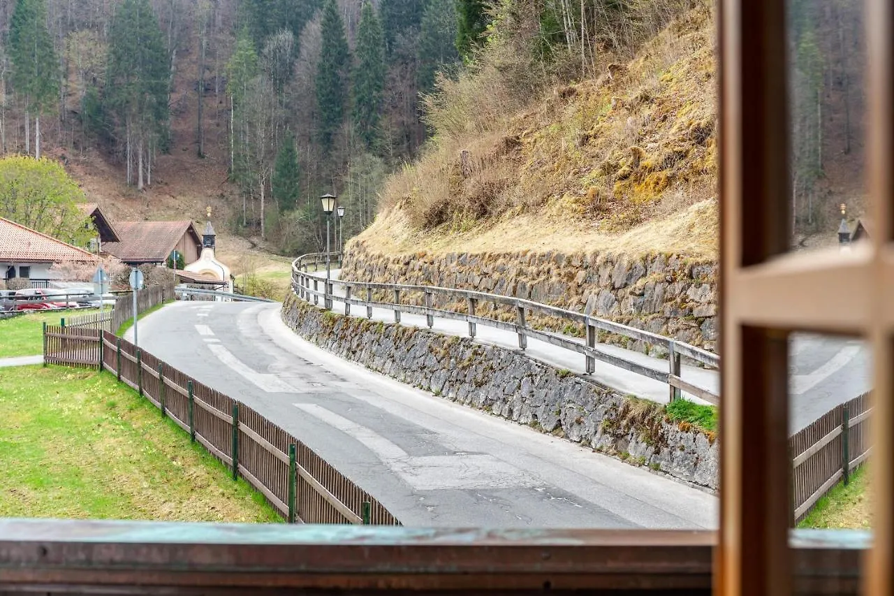 Haus Niklos - Waldeck Grainau 0*,